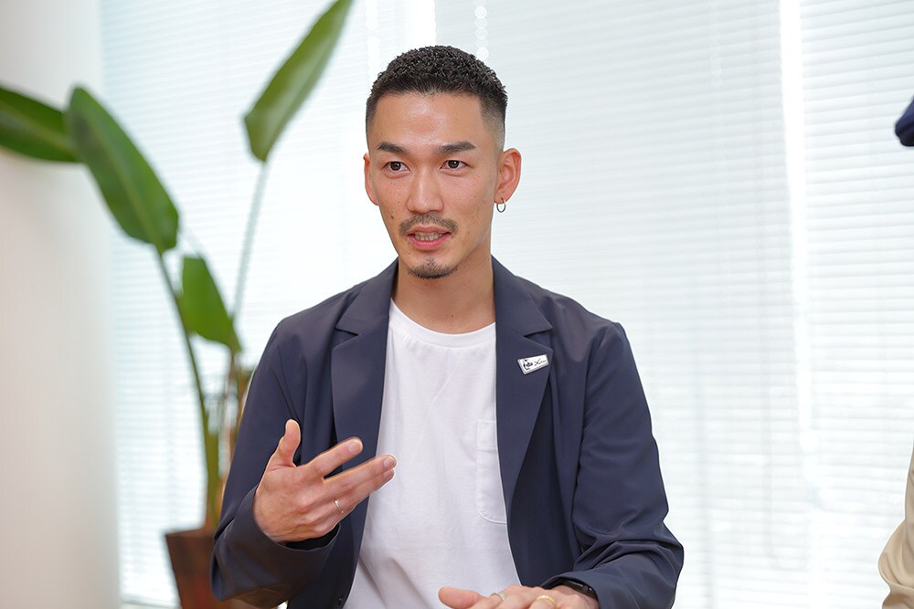 STR(サトル)さん