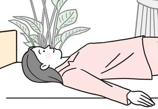 ベッドで｜腰まわりのストレッチで腰のハリ改善