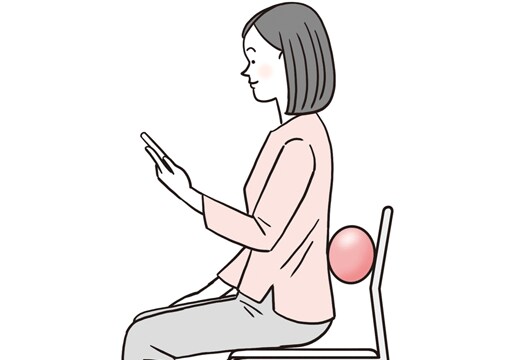 読書中やスマホを見ながら｜座った姿勢で、手を使わずに筋トレ！