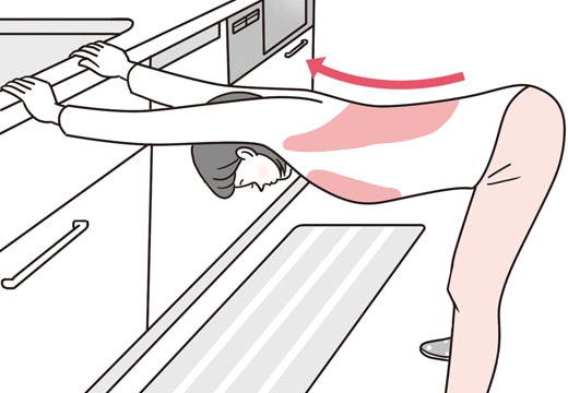 キッチンで｜背中の筋肉を動かして、巡りのいいからだに