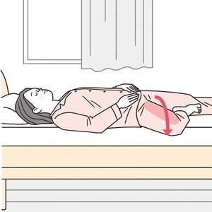ベッドで｜内ももの柔軟性を高めるストレッチ