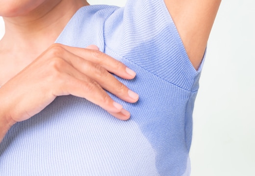 私、こんなに汗っかきだった？ 薄着シーズンのおしゃれな汗対策が知りたい